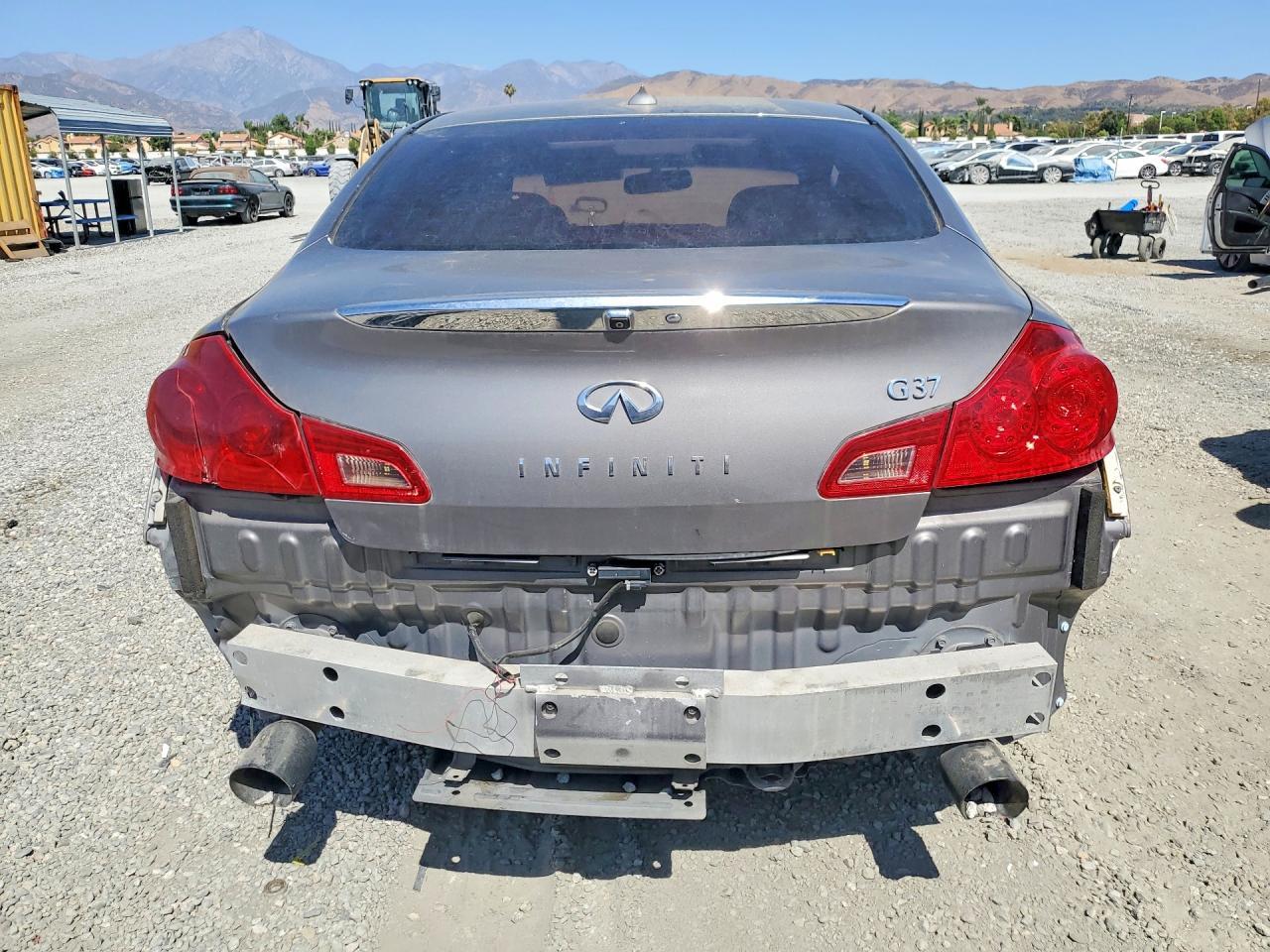 2009 Infiniti G37 Sedan Base - Image 6
