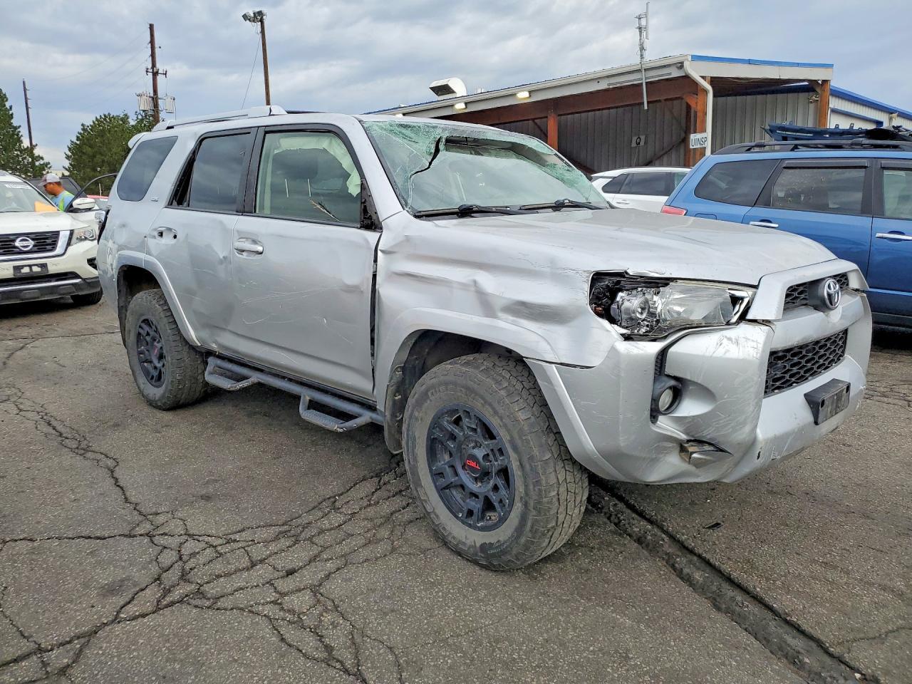 2017 Toyota 4Runner Sr5 Premium - Фото 4