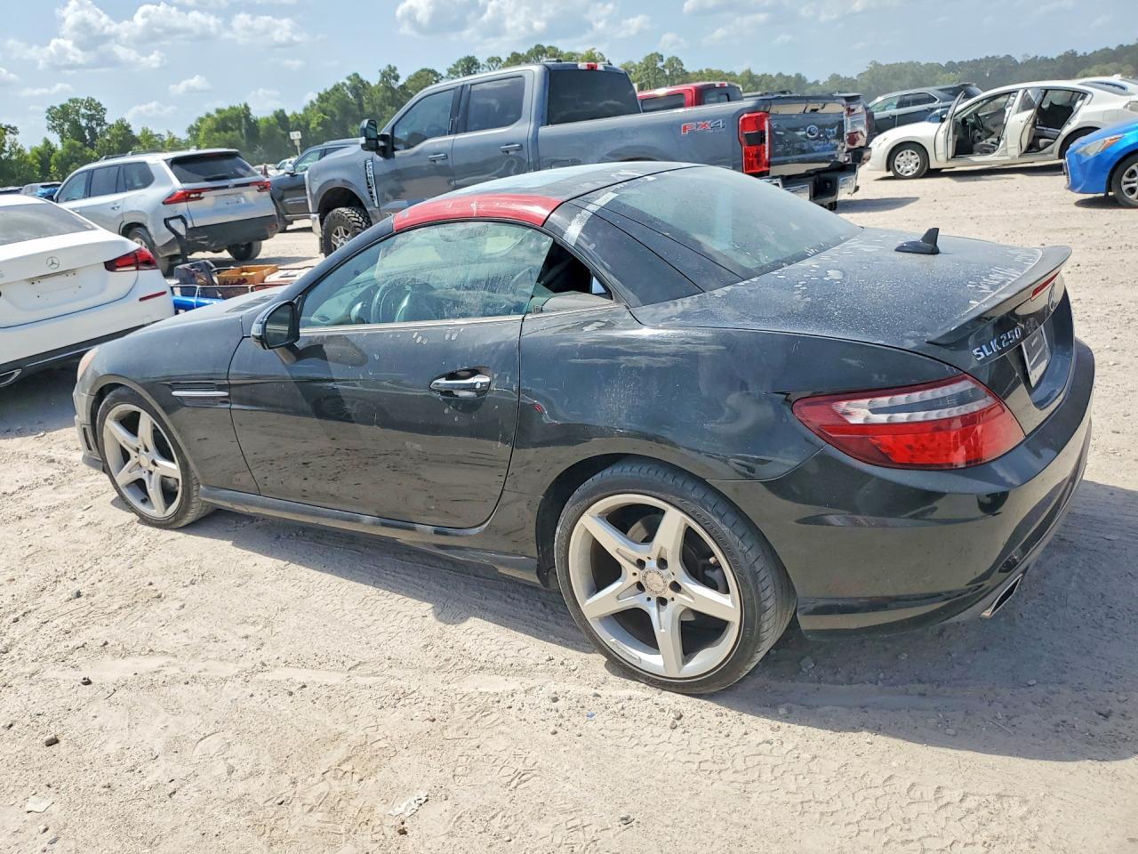 2014 Mercedes-Benz Slk 250 - Image 2