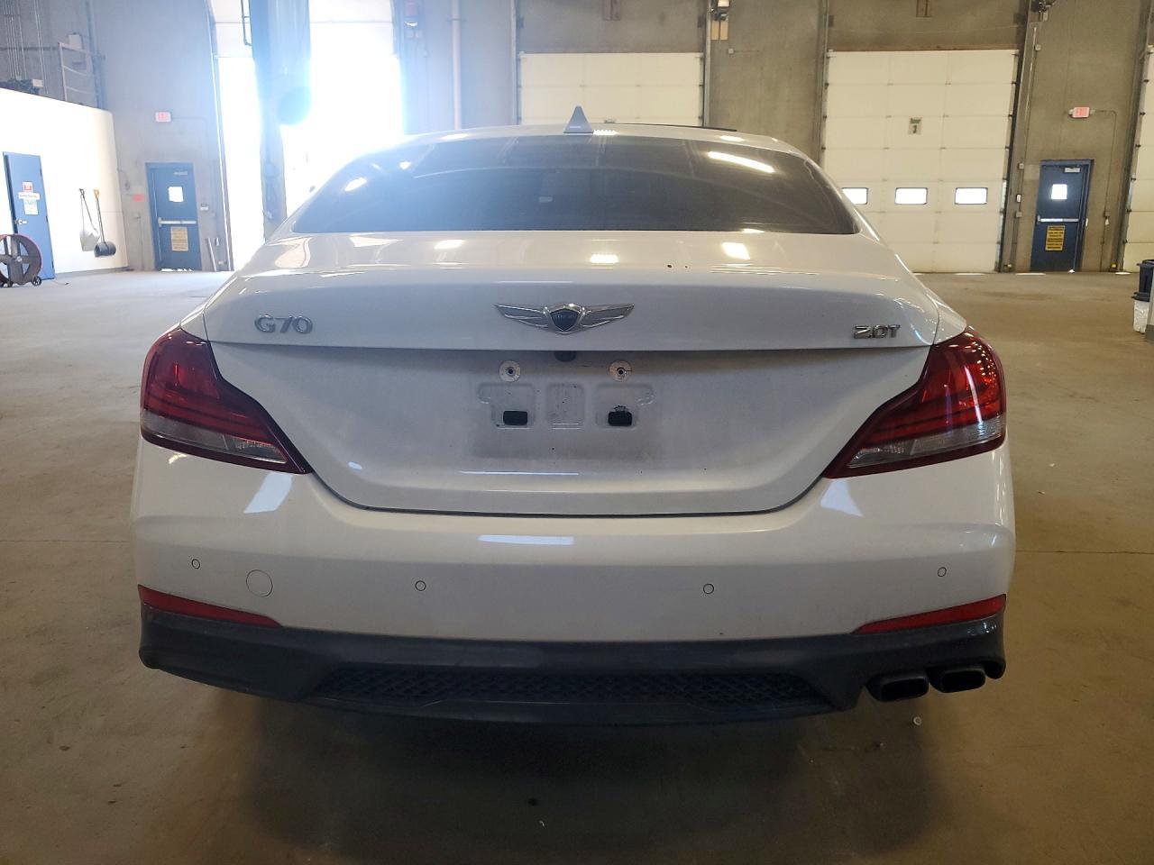 2019 Genesis G70 2.0T Advanced - Фото 6