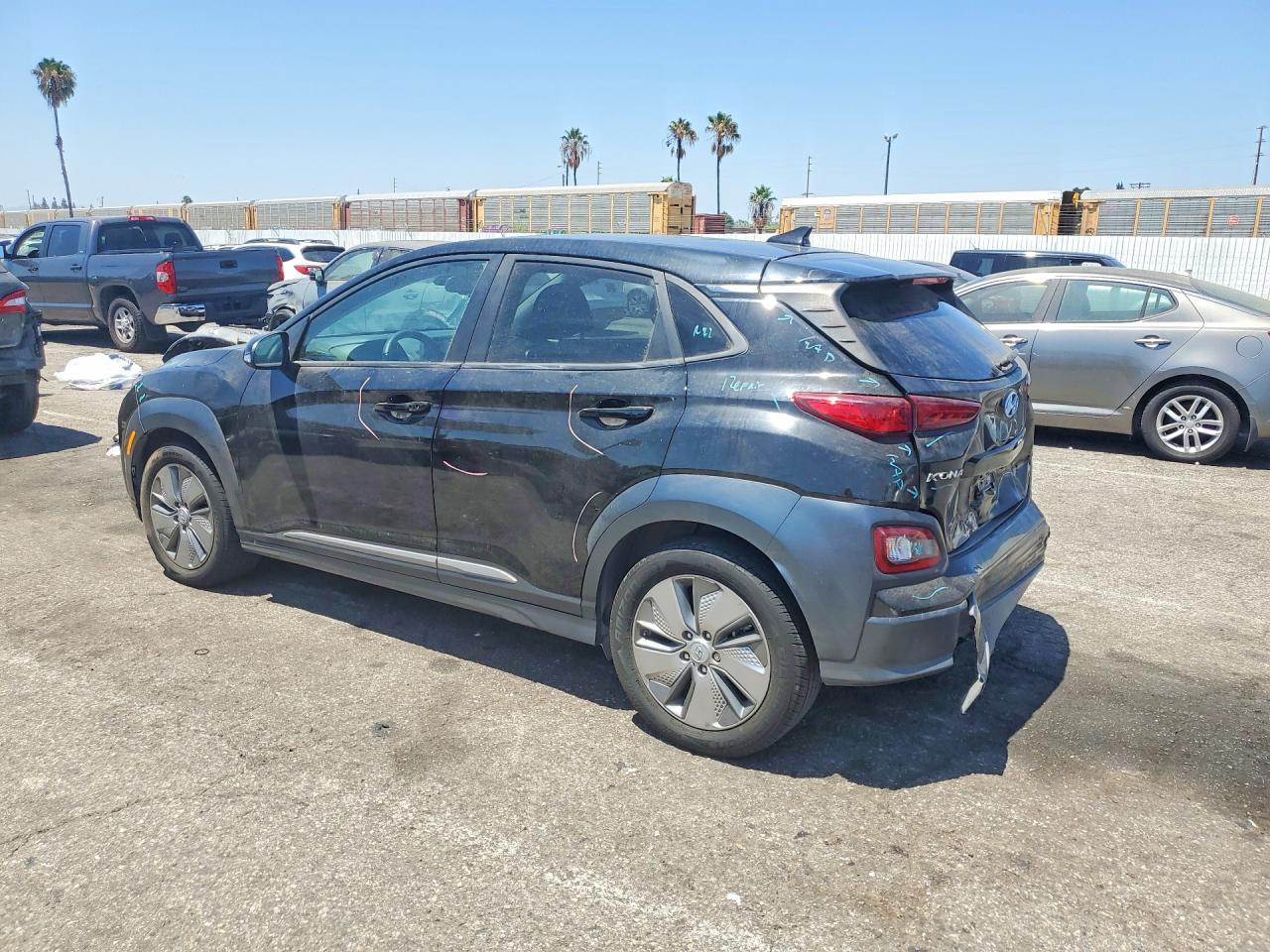2021 Hyundai Kona Sel - Фото 2