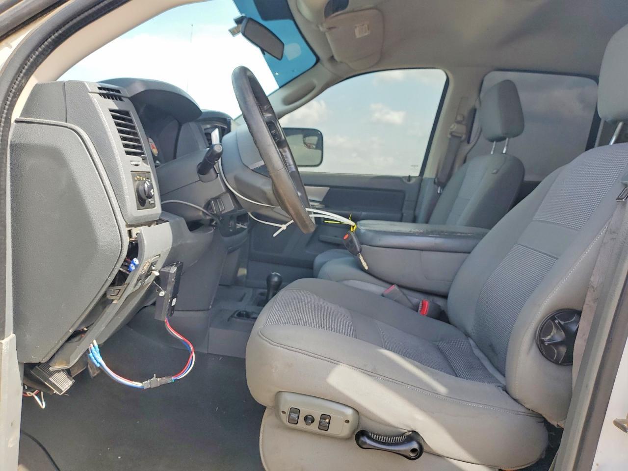 2007 Dodge Ram 2500 St - Image 7