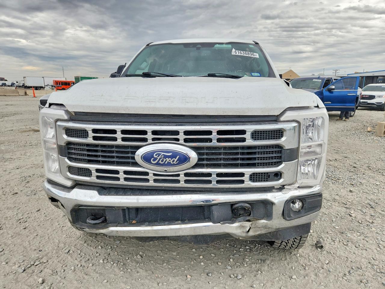 2023 Ford F250 Super Duty - Фото 5