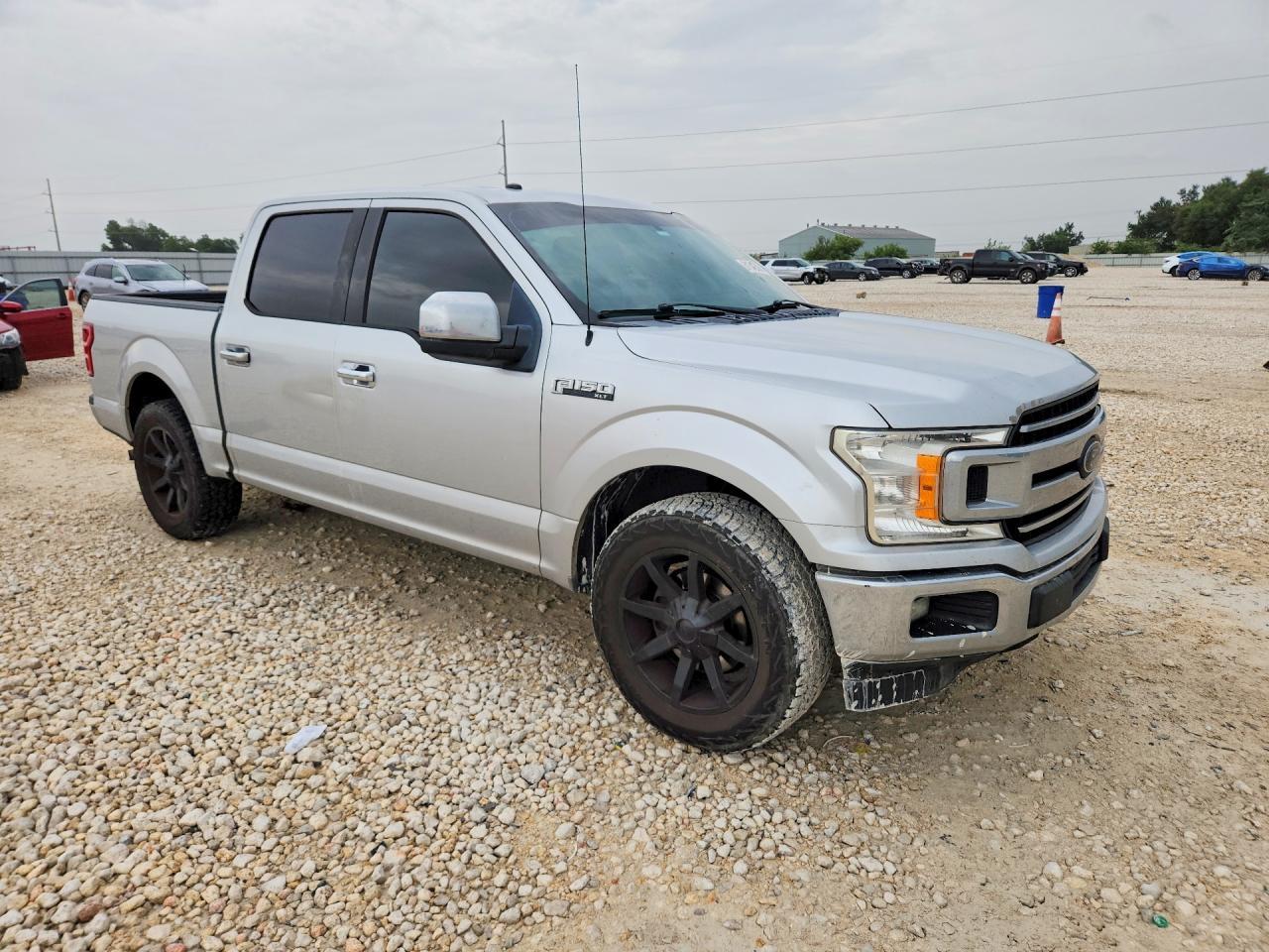 2018 Ford F150 Supercrew - Image 4