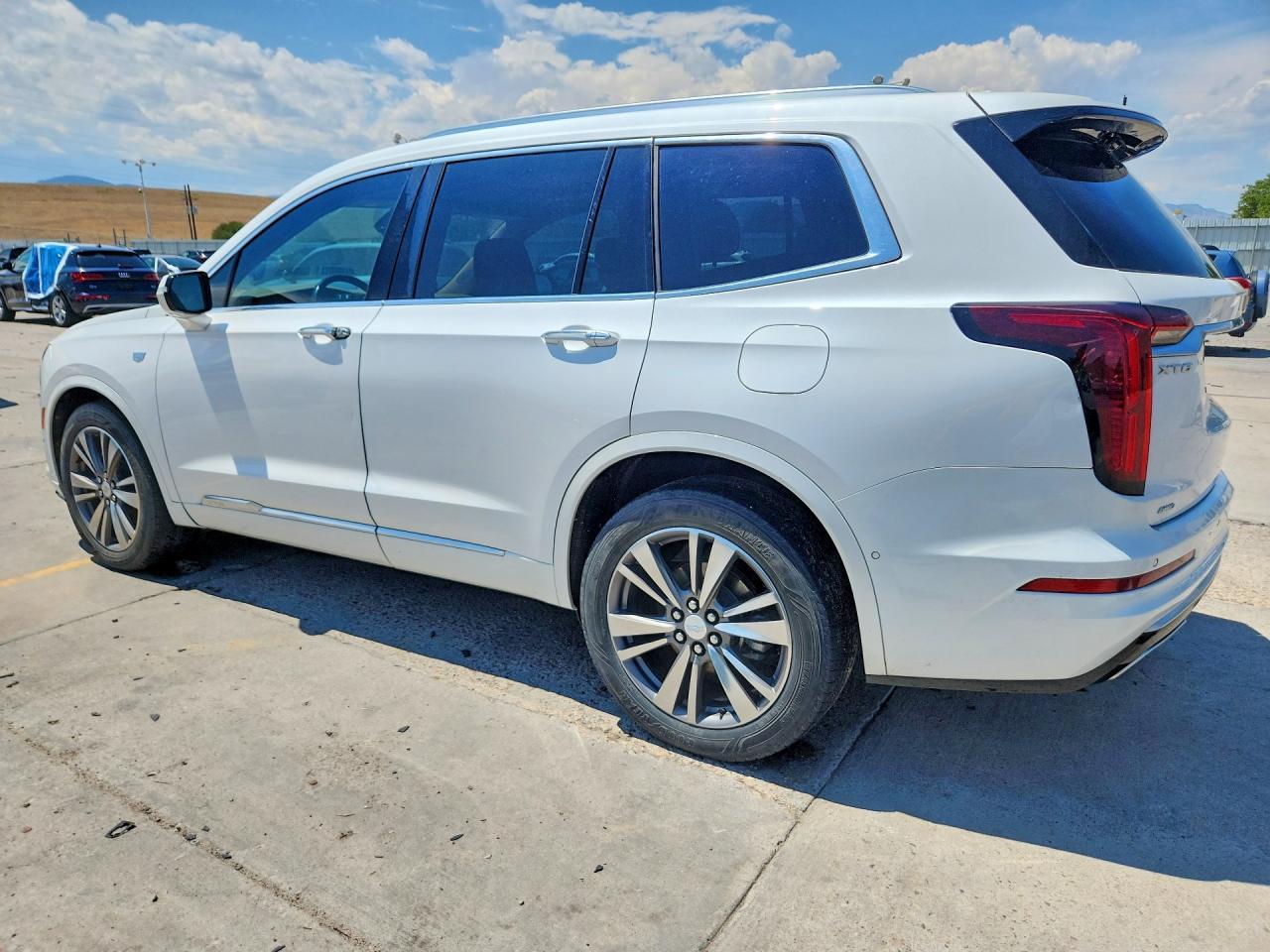 2021 Cadillac Xt6 Platinum Premium Luxury - Фото 2