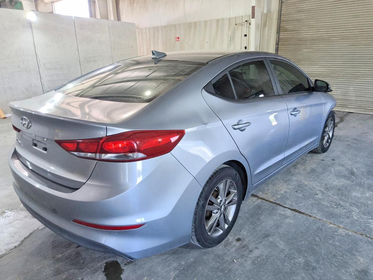 2017 Hyundai Elantra Se - Фото 3