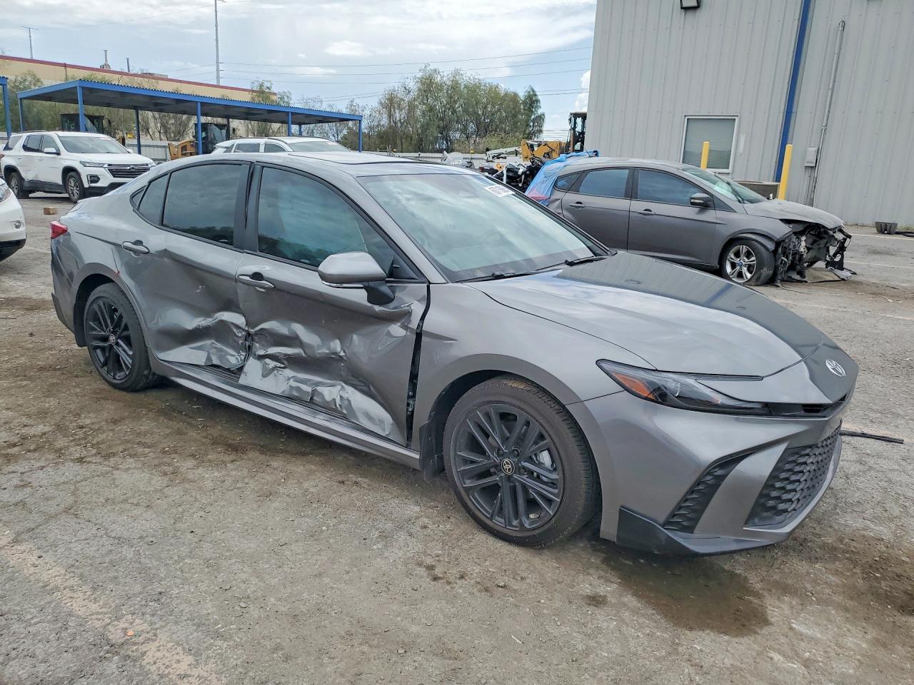 2026 Toyota Camry Se - Image 4