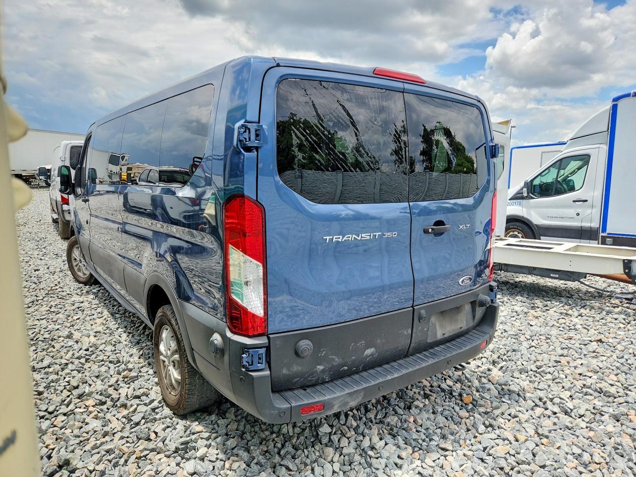 2024 Ford Transit T-350 - Фото 2