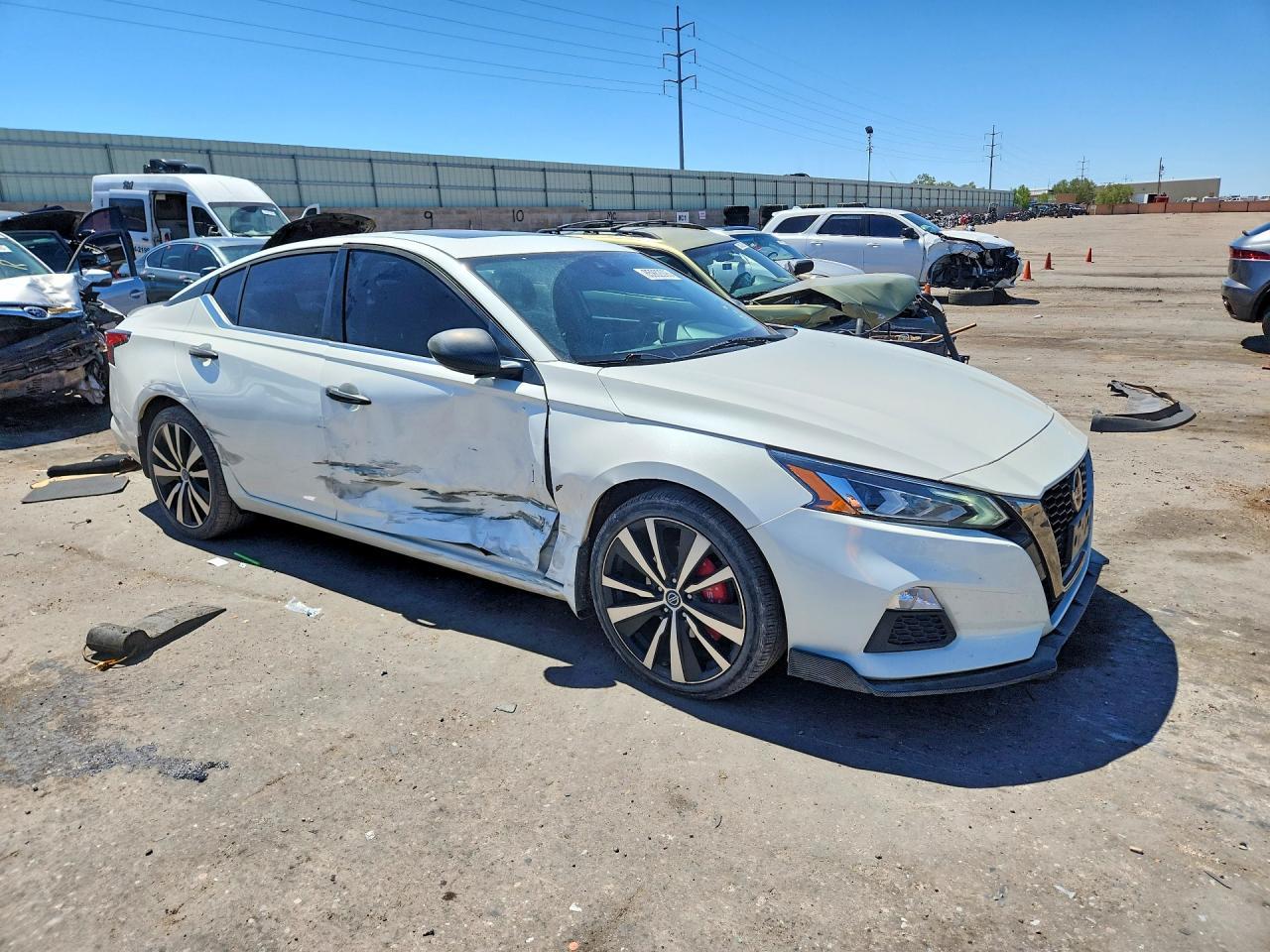 2021 Nissan Altima Sr - Фото 4