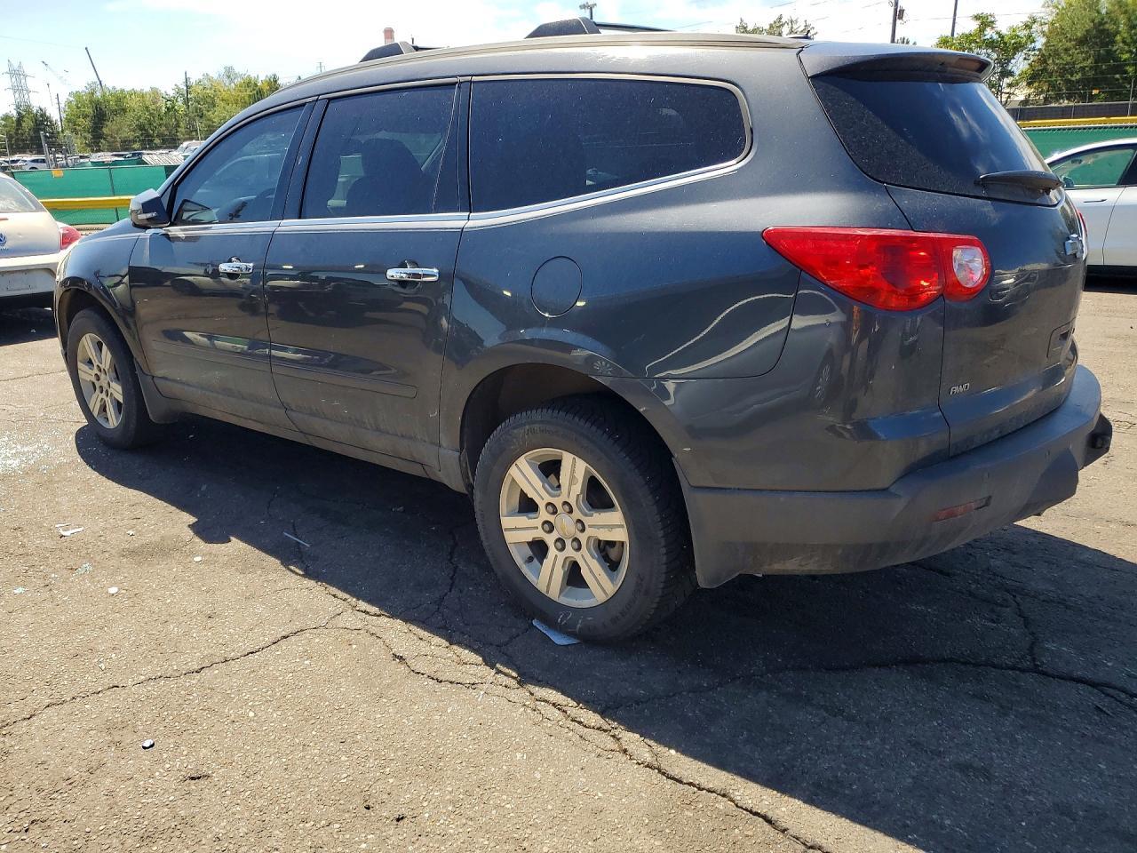 2011 Chevrolet Traverse - Фото 2