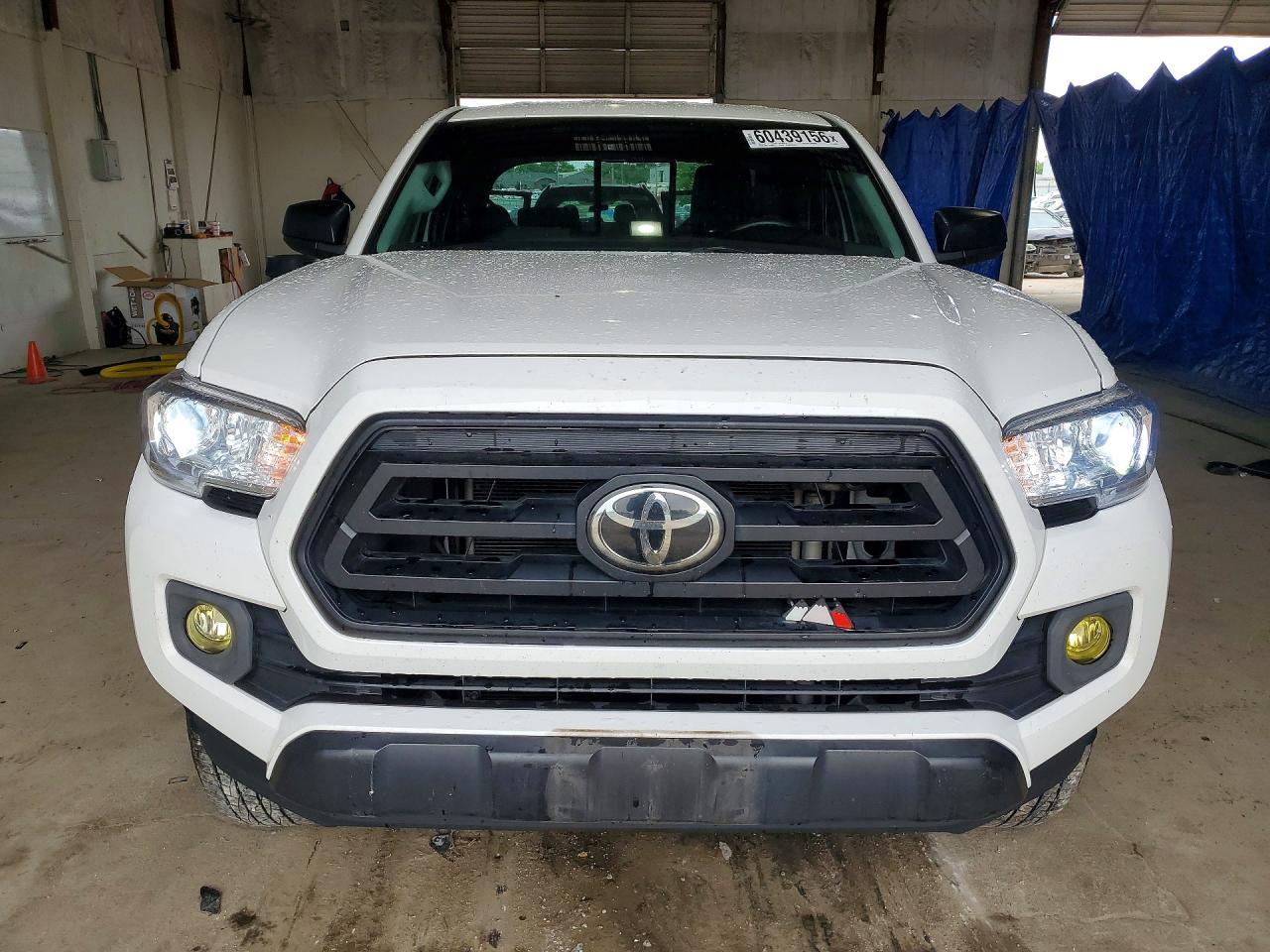 2022 Toyota Tacoma Sr V6 - Image 5