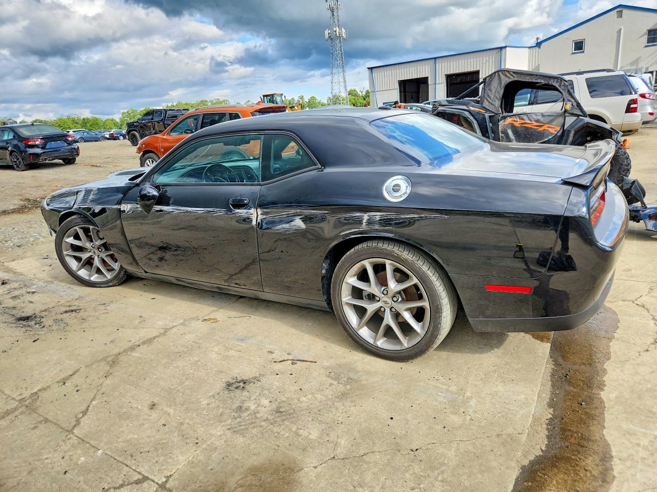 2022 Dodge Challenger Gt - Фото 2