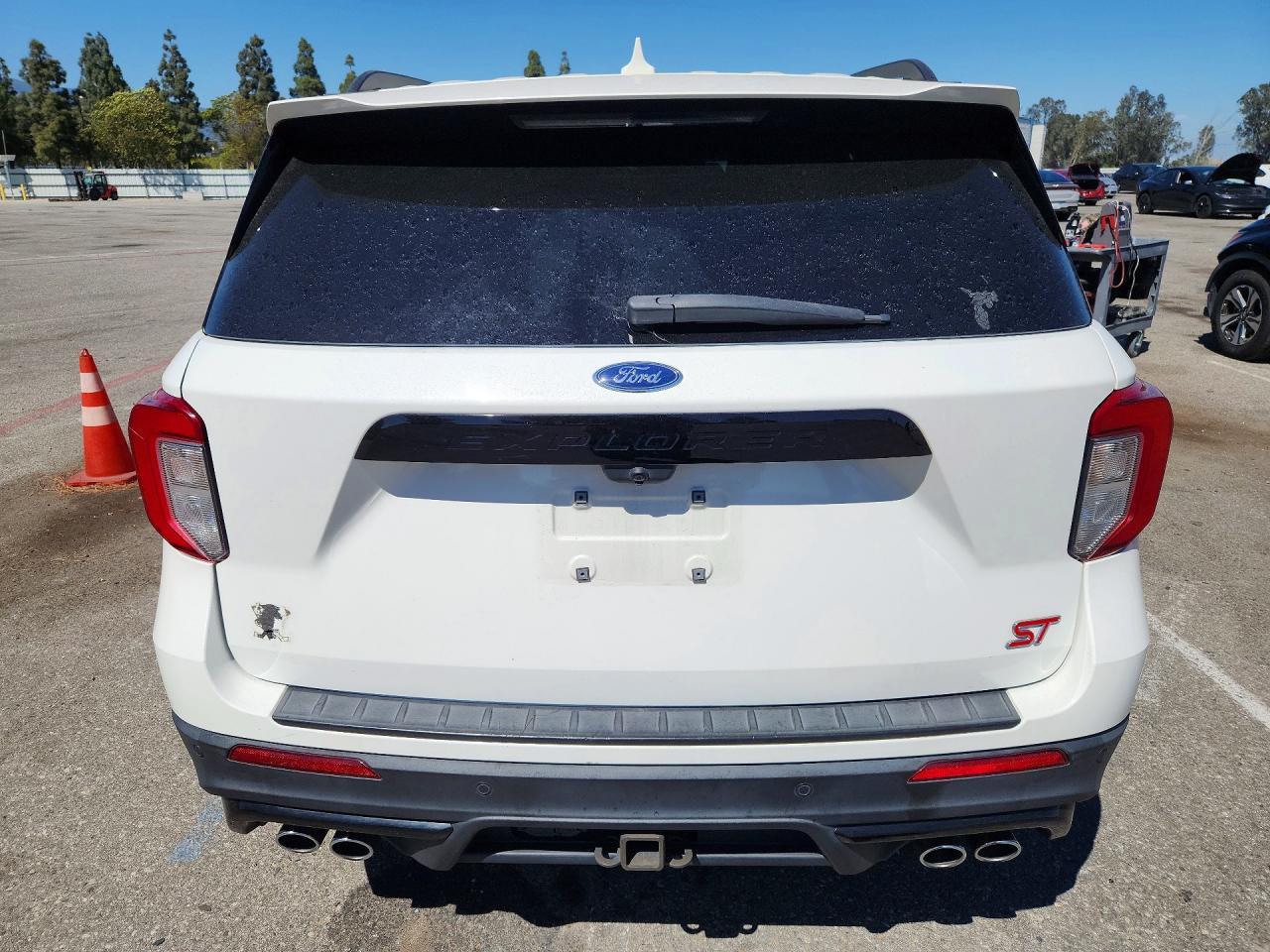 2021 Ford Explorer St - Image 6