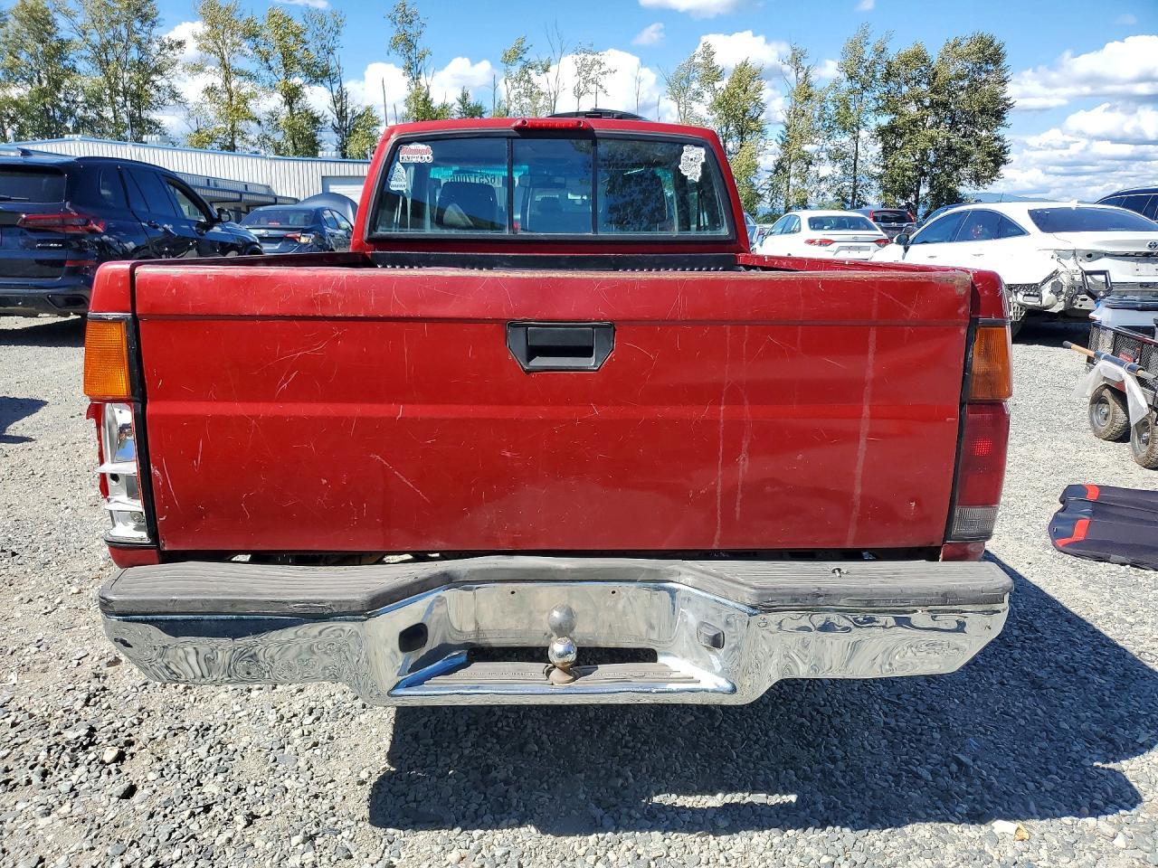 1996 Nissan Truck King Cab Se/King Cab Xe - Image 6