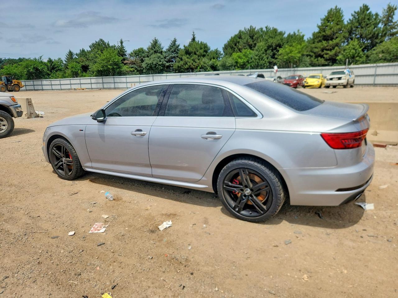 2017 Audi A4 Premium Plus - Фото 2