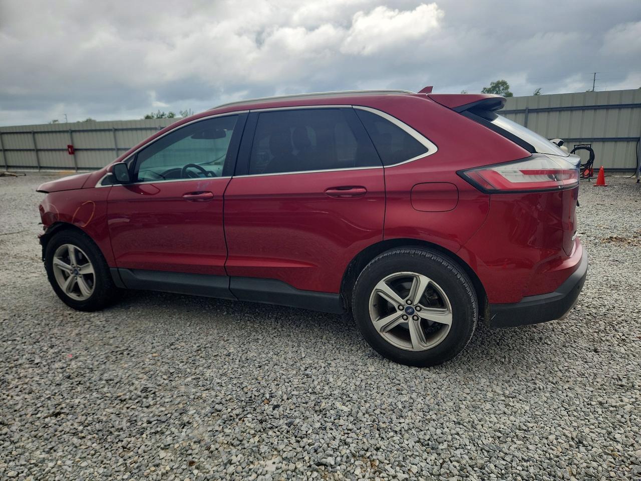 2019 Ford Edge Sel - Фото 2