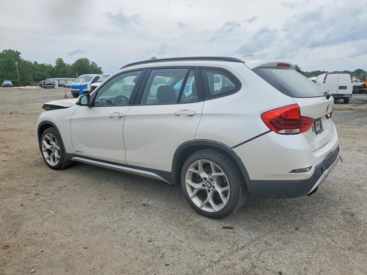 2013 BMW X1 xDrive35I - Фото 2