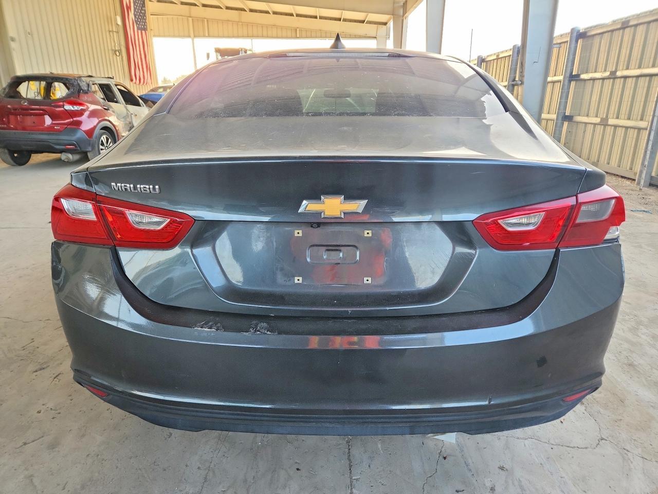 2017 Chevrolet Malibu Ls - Image 6