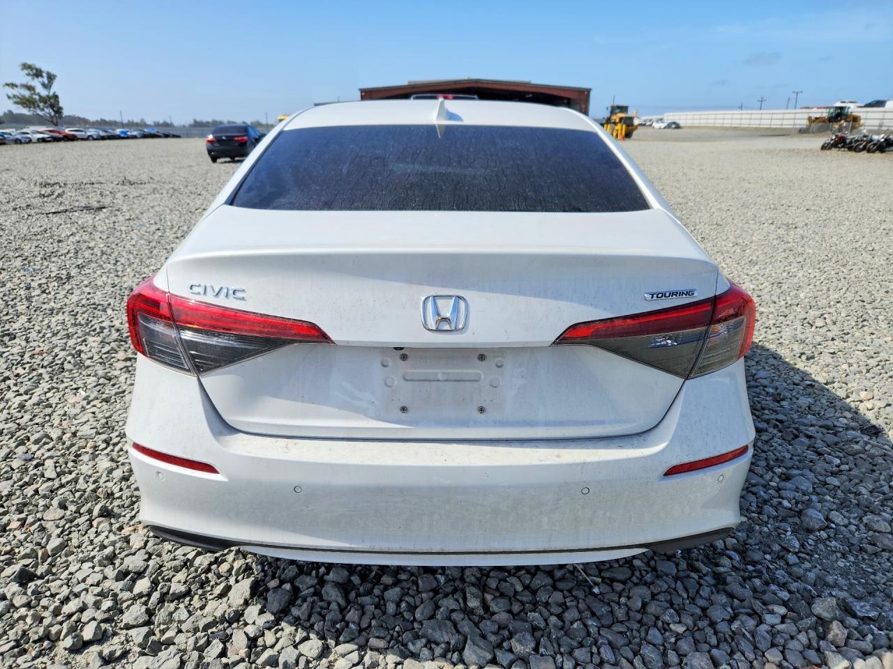 2023 Honda Civic Touring - Image 6