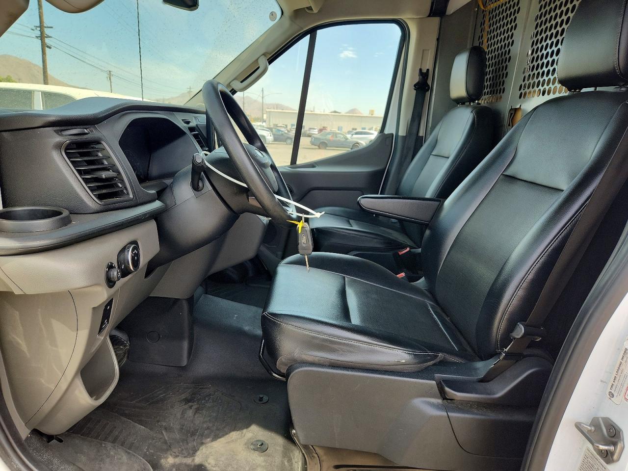 2023 Ford Transit 350 Delivery Van - Фото 7