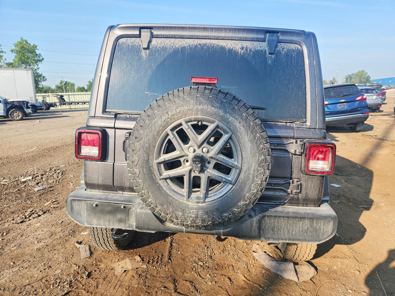 2026 Jeep Wrangler Sport - Фото 6
