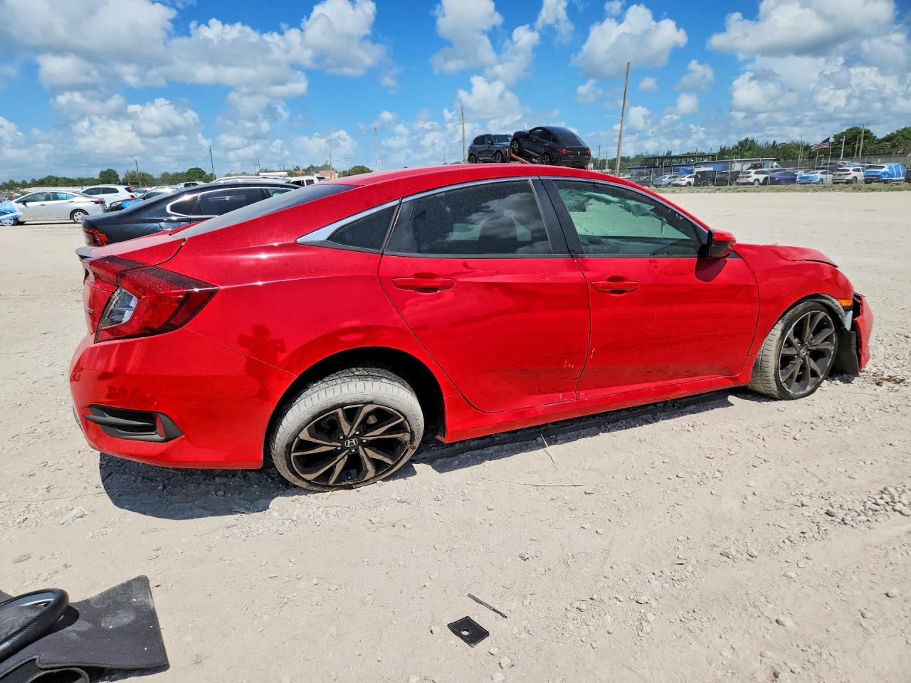 2019 Honda Civic Sport - Image 3