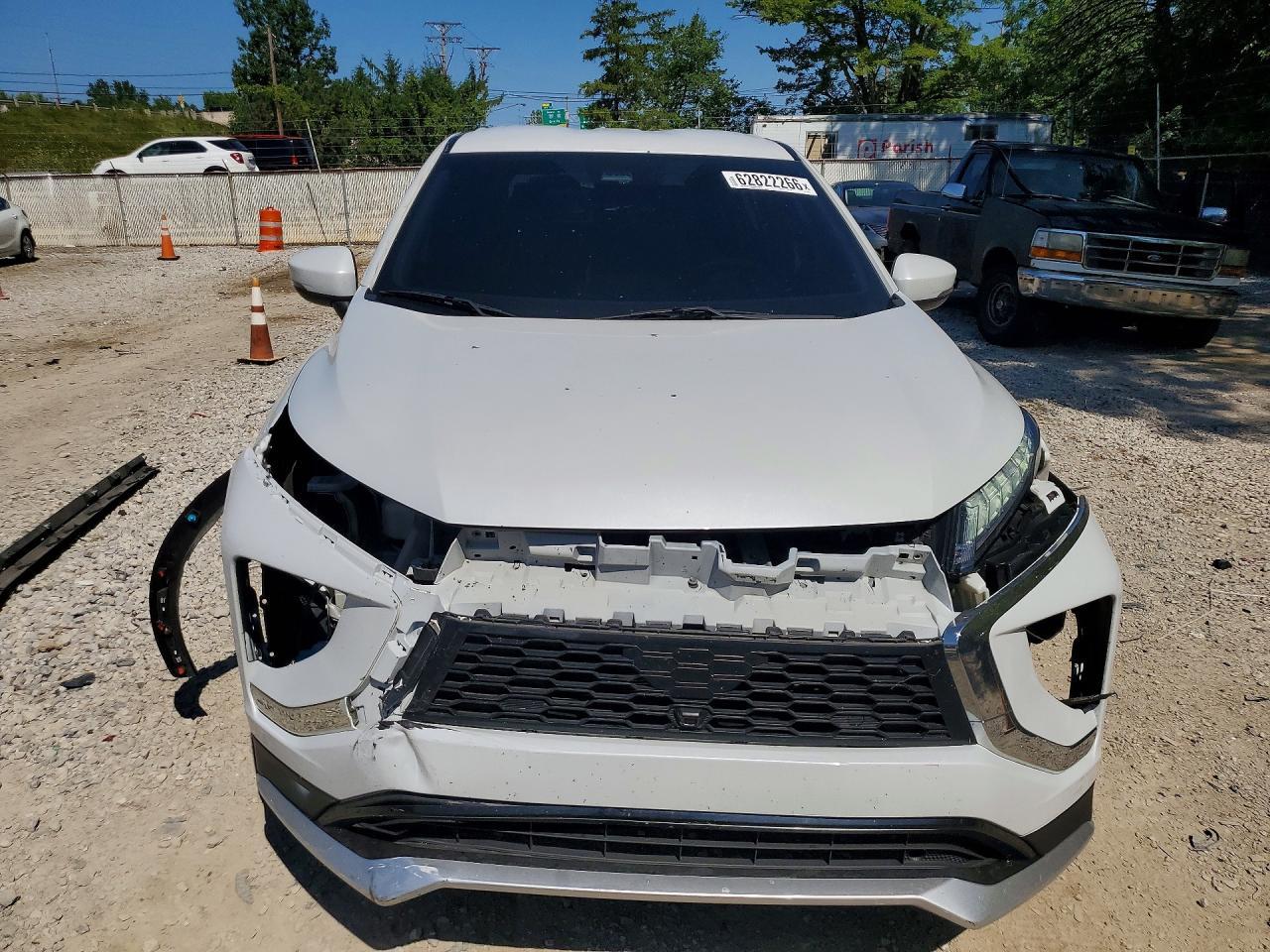 2022 Mitsubishi Eclipse Cross Es - Image 5