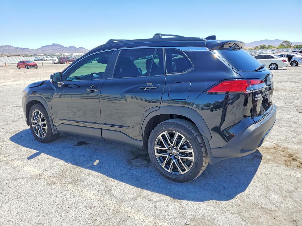 2026 Toyota Corolla Cross Xle - Фото 2