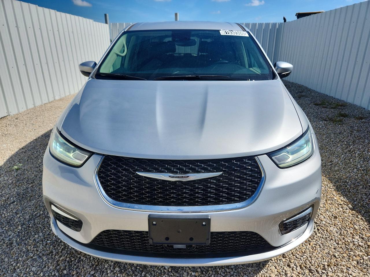 2023 Chrysler Pacifica Touring L - Фото 5