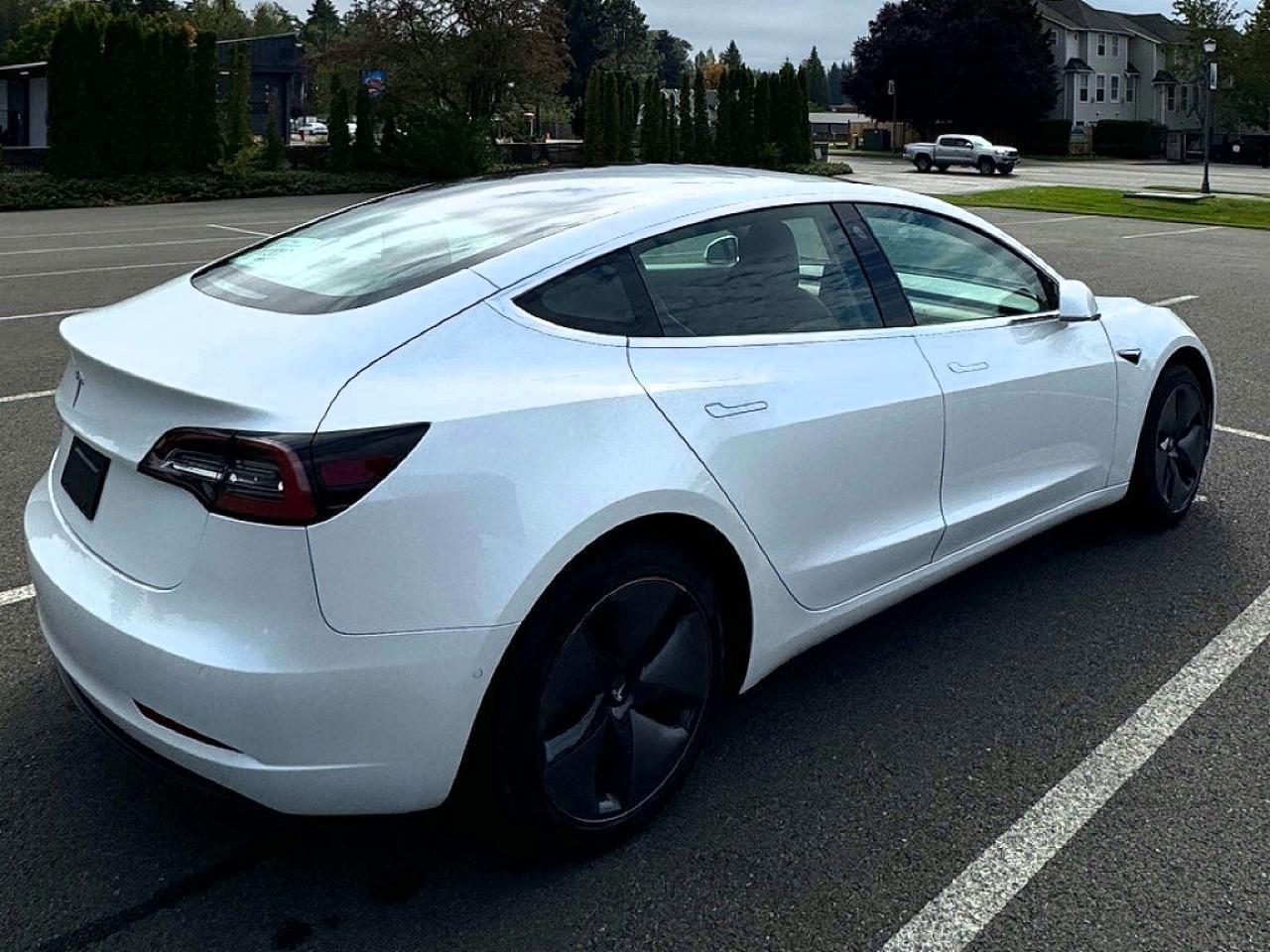 2020 Tesla Model 3 - Image 4