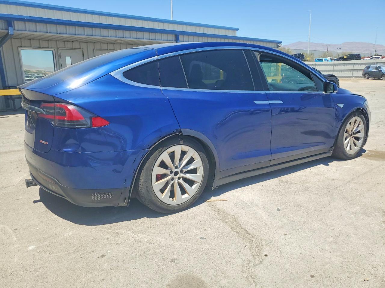 2016 Tesla Model X - Image 3