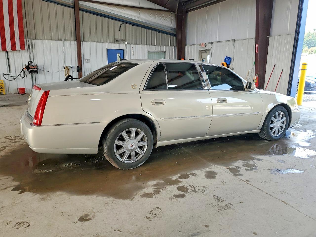 2007 Cadillac Dts - Фото 3