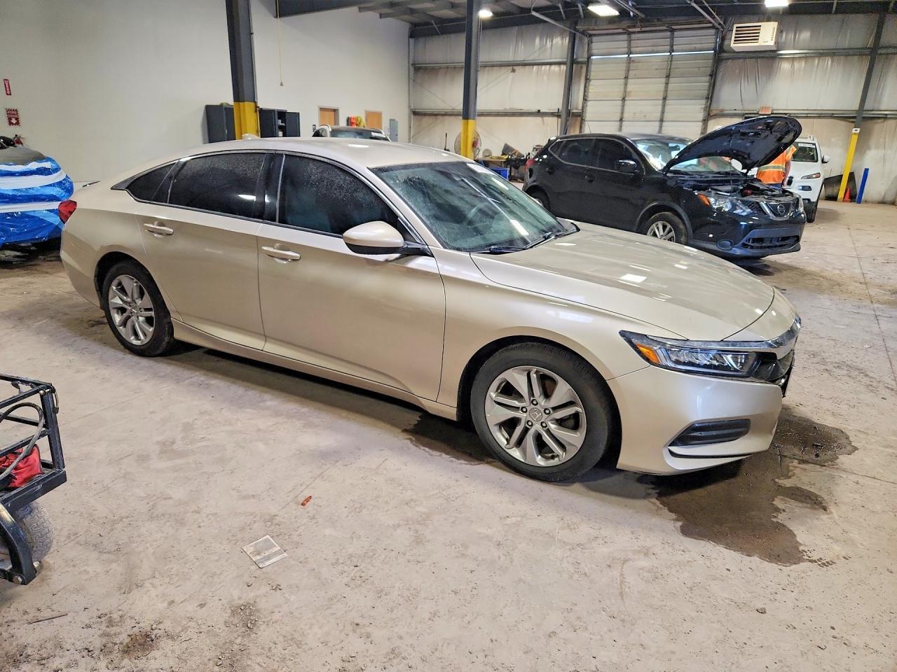 2020 Honda Accord Lx - Фото 4