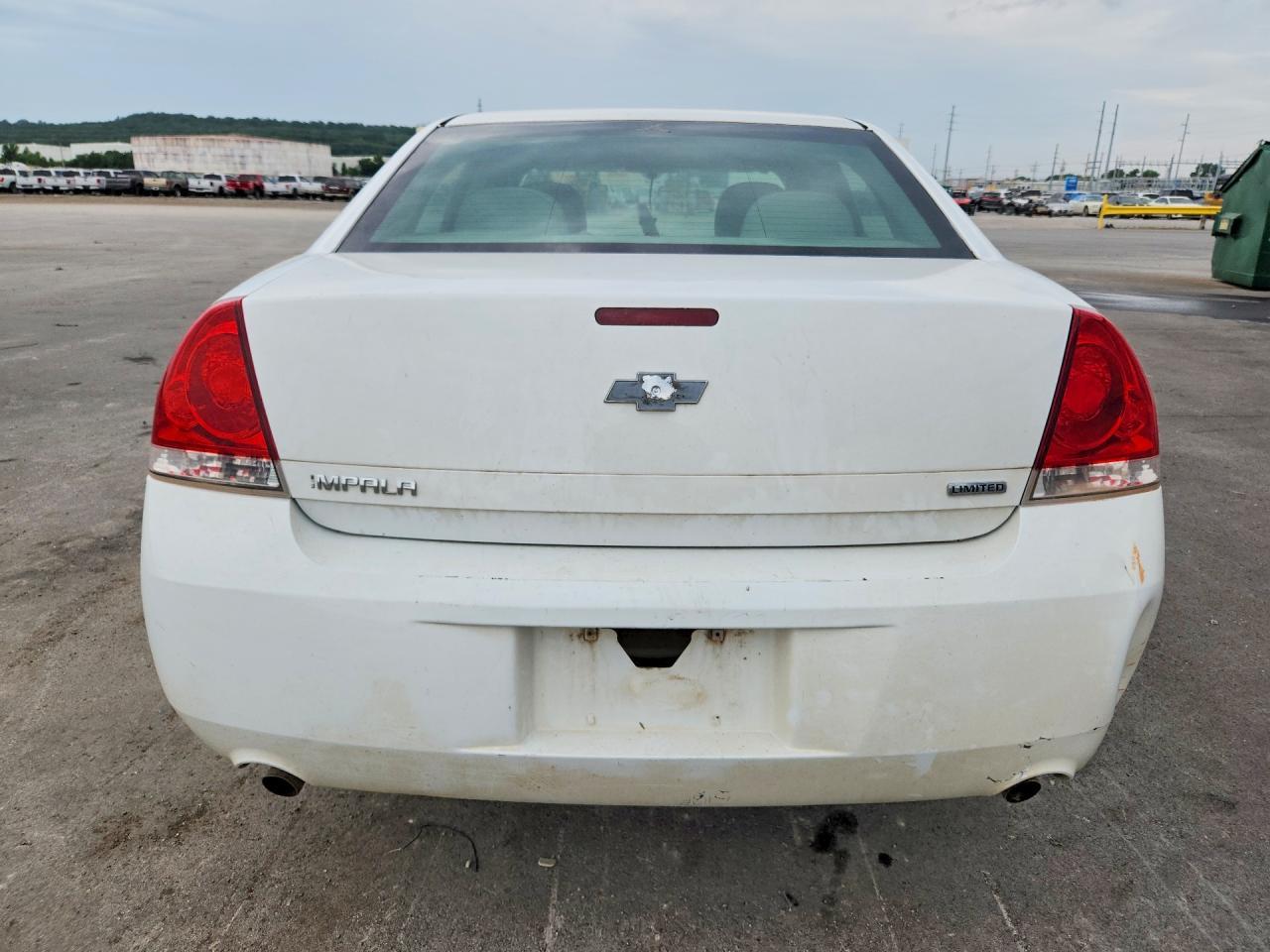 2014 Chevrolet Impala Limited Ls - Image 6