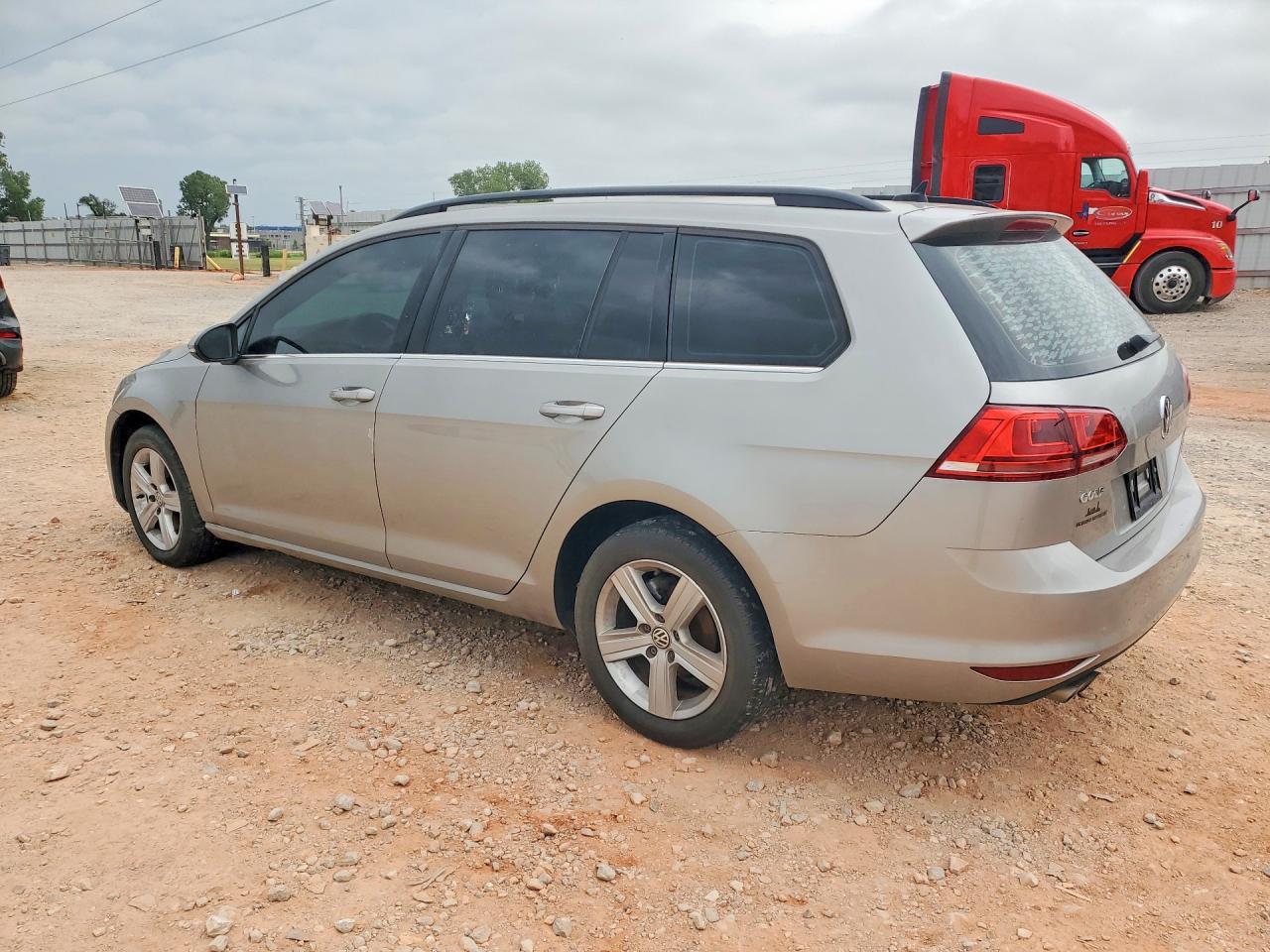 2015 Volkswagen Golf Sportwagen Tdi S - Фото 2