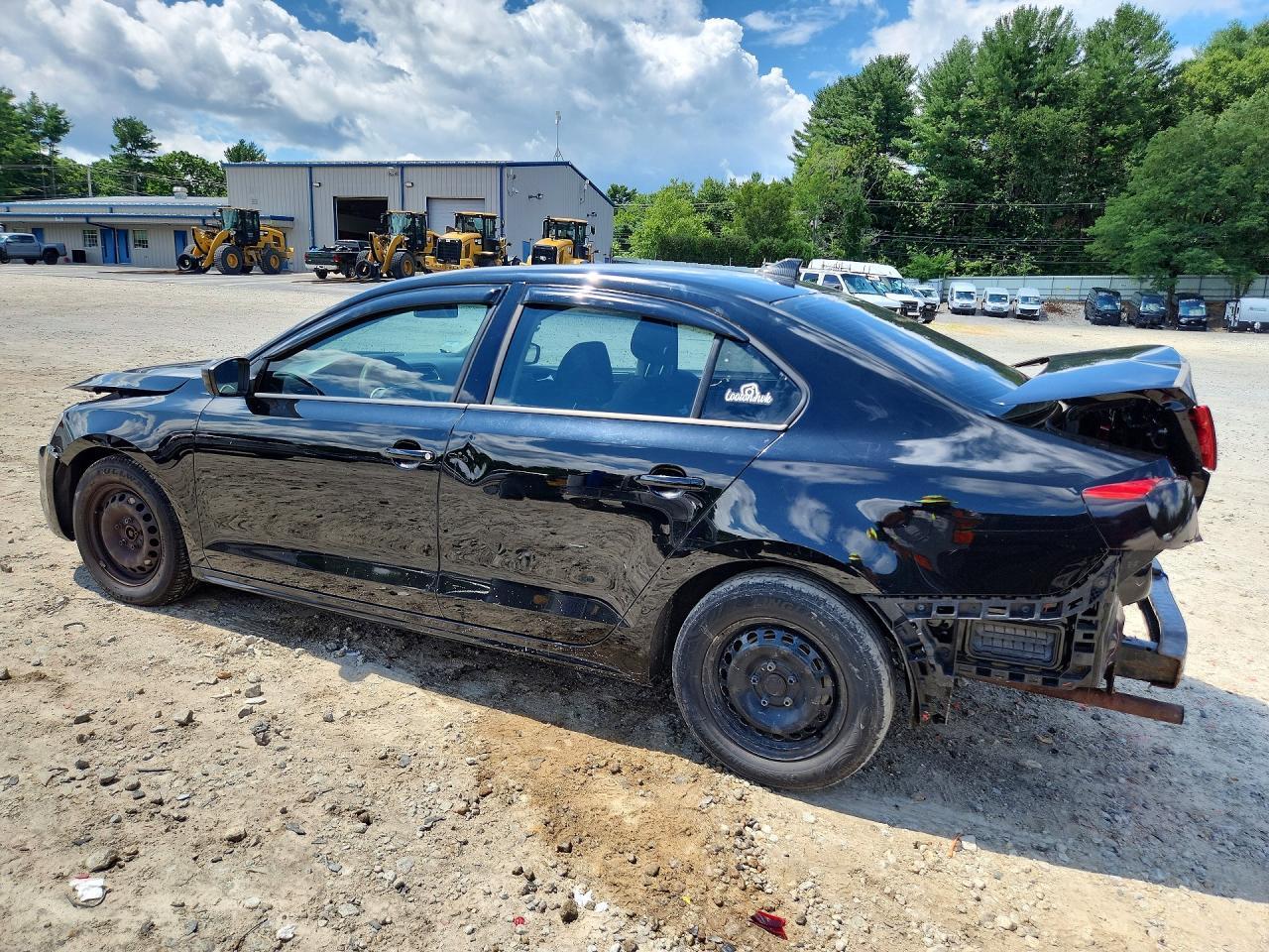 2012 Volkswagen Jetta Base - Image 2