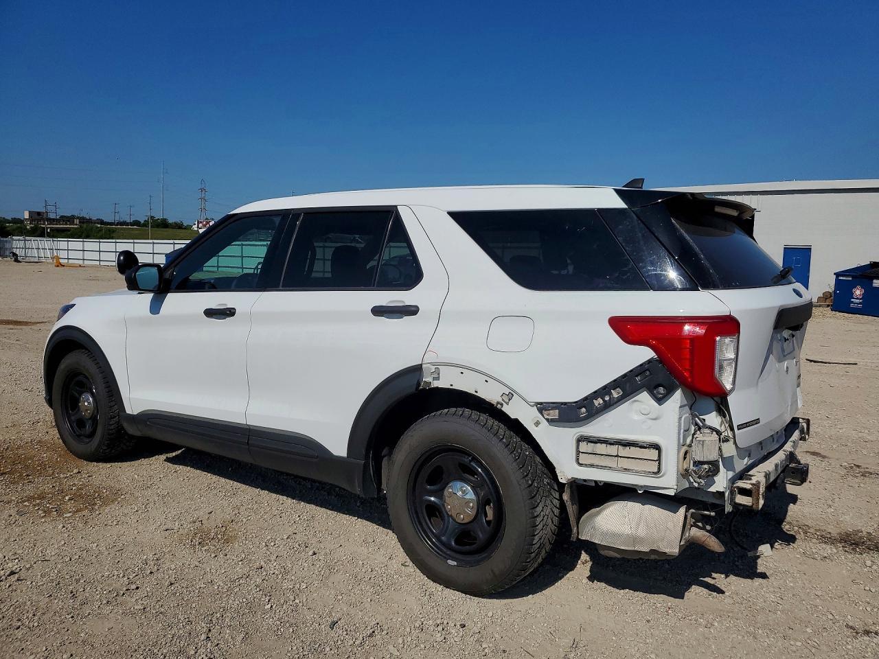 2021 Ford Explorer Police Interceptor - Фото 2