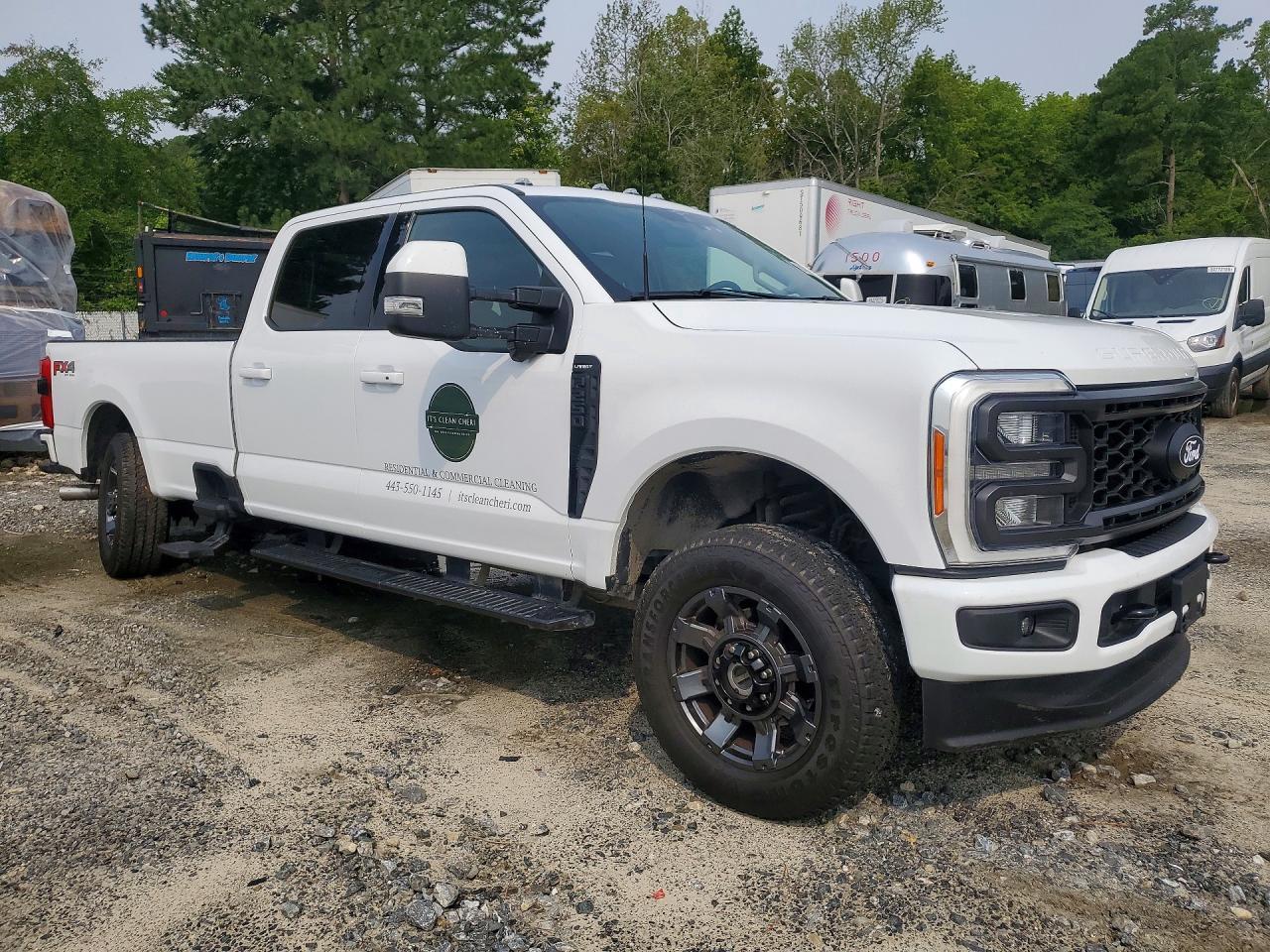 2023 Ford F250 Super Duty - Фото 4