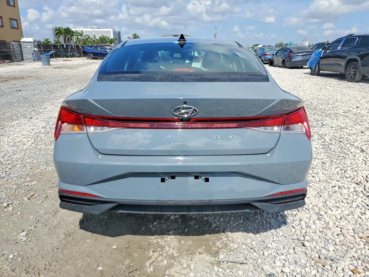 2022 Hyundai Elantra Sel - Image 6