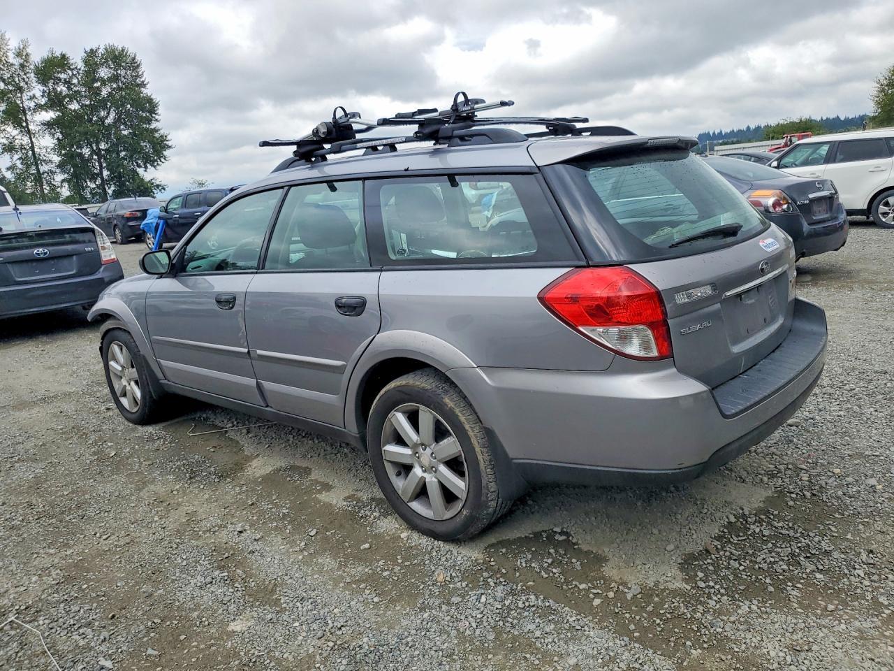 2009 Subaru Outback 2.5I - Фото 2