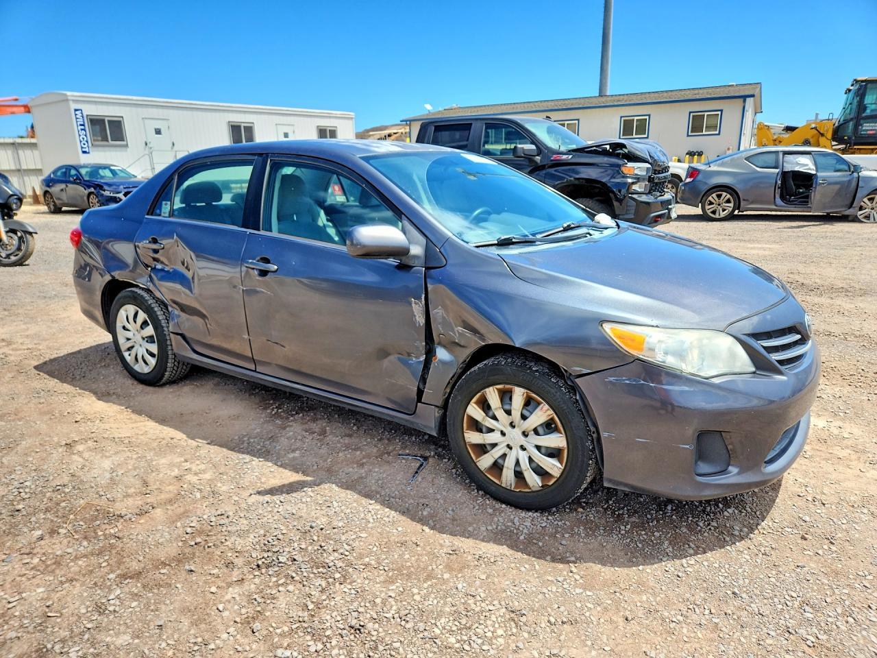 2013 Toyota Corolla Base/S/Le - Фото 4