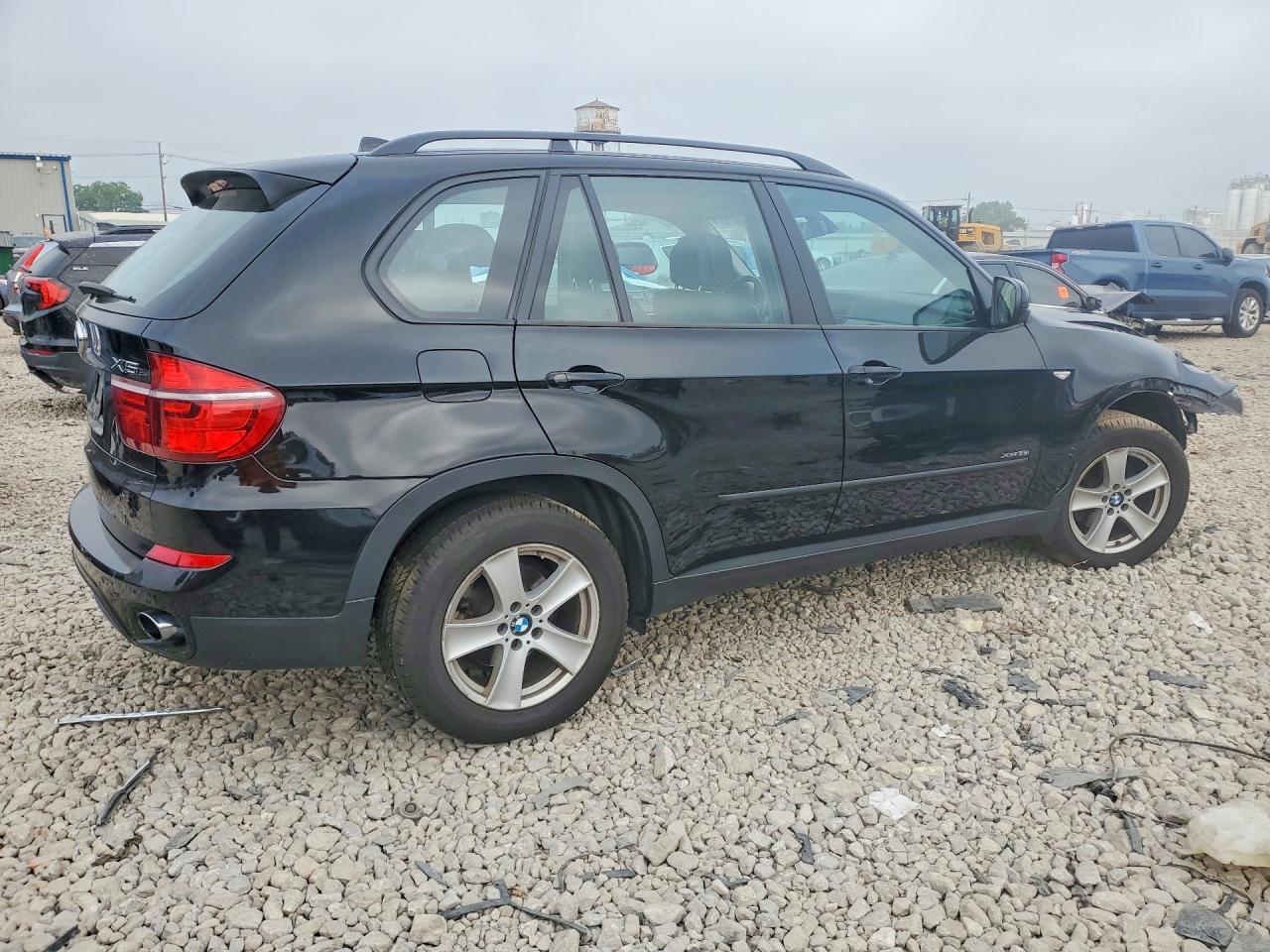 2013 BMW X5 xDrive35I - Фото 3