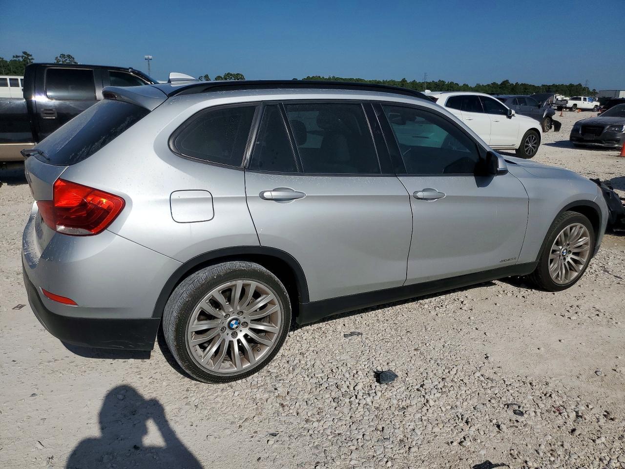 2015 BMW X1 Sdrive28I - Фото 3