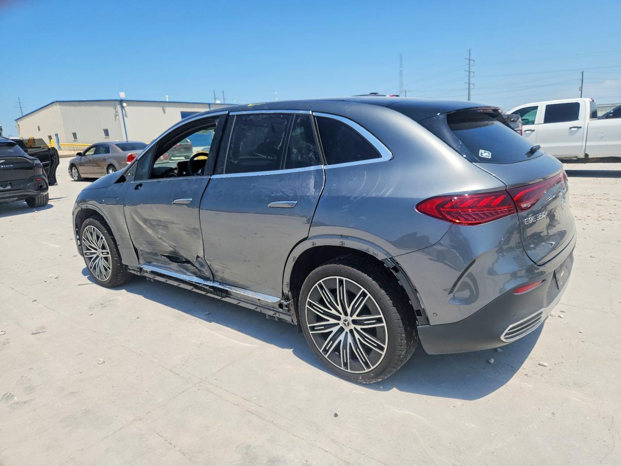 2025 Mercedes-Benz Eqe Suv 350+ - Фото 2