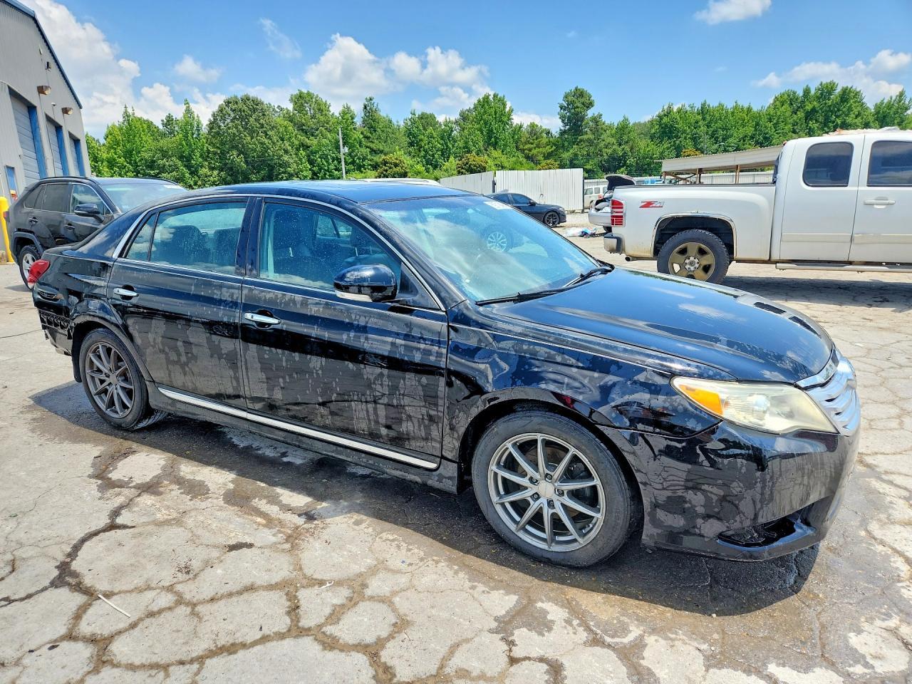 2011 Toyota Avalon Limited - Фото 4