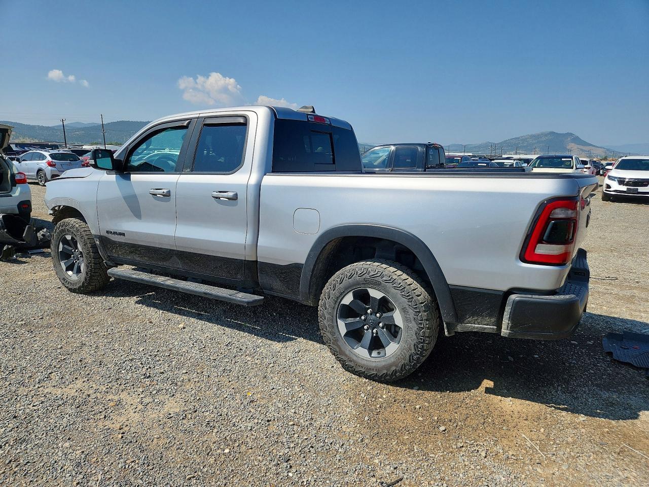 2019 Ram 1500 Rebel - Фото 2
