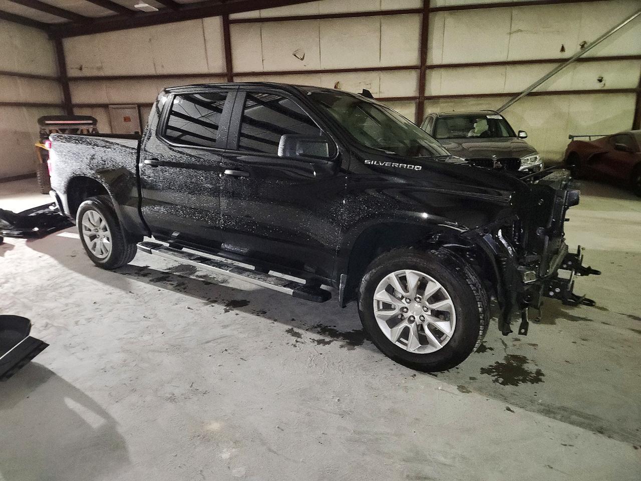 2026 Chevrolet Silverado C1500 Custom - Фото 4
