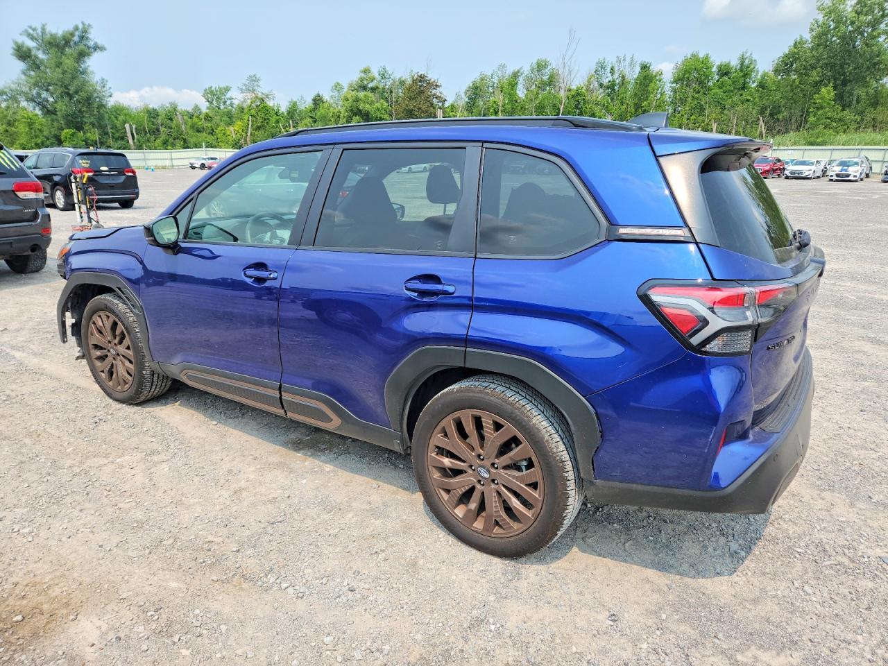2025 Subaru Forester Sport - Фото 2