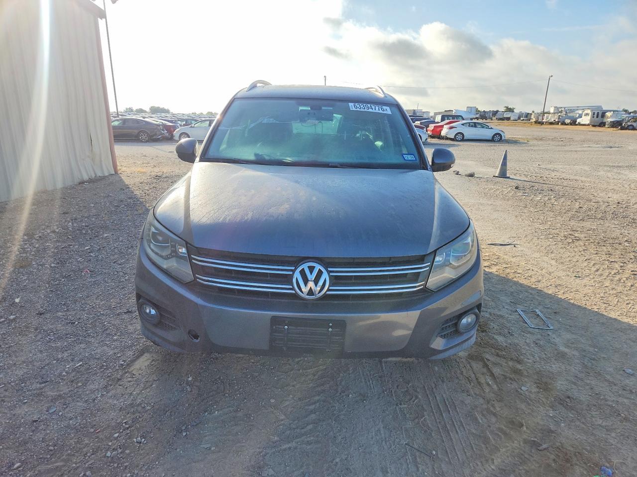 2012 Volkswagen Tiguan S - Image 5