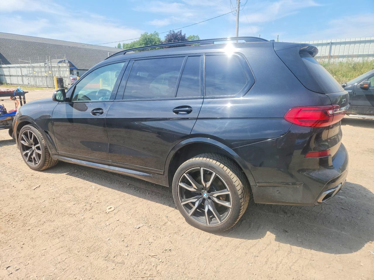2020 BMW X7 xDrive40I - Image 2